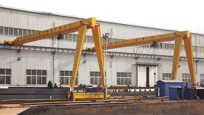 semi gantry crane Dafang crane 2