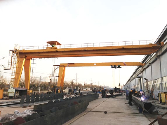 semi gantry crane Dafang crane 3