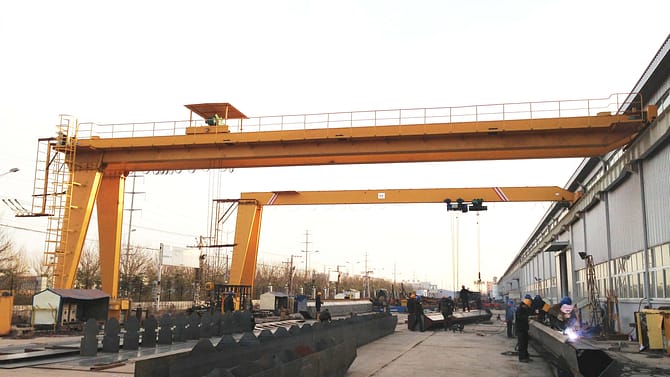 semi gantry crane Dafang crane 3