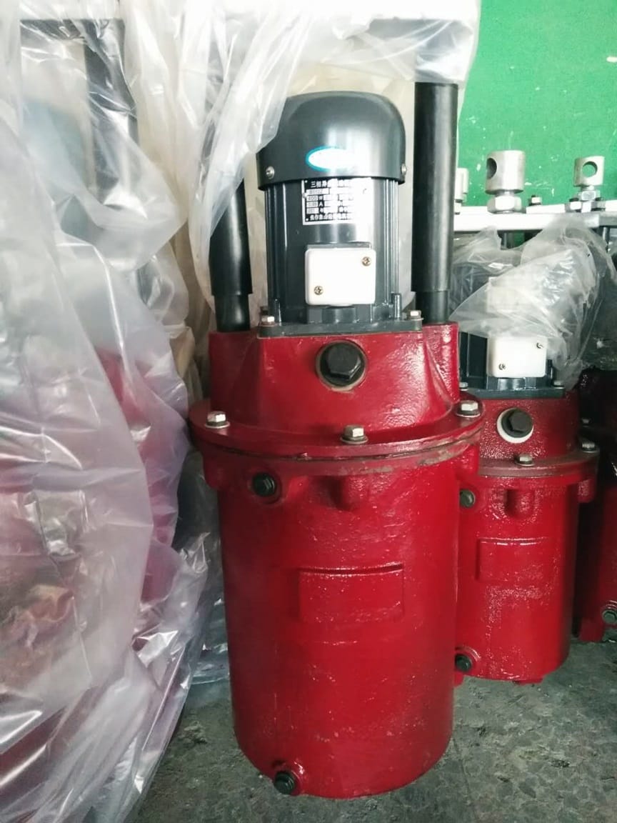 Hydraulic Thruster