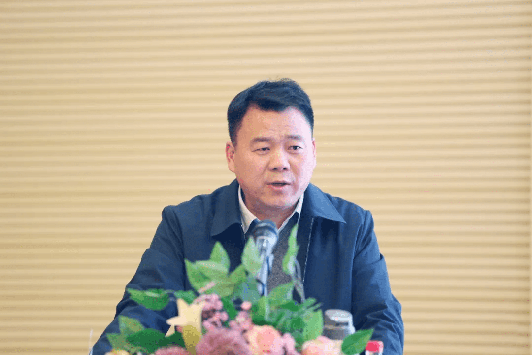Dean of Dafang School of Management give lessons2