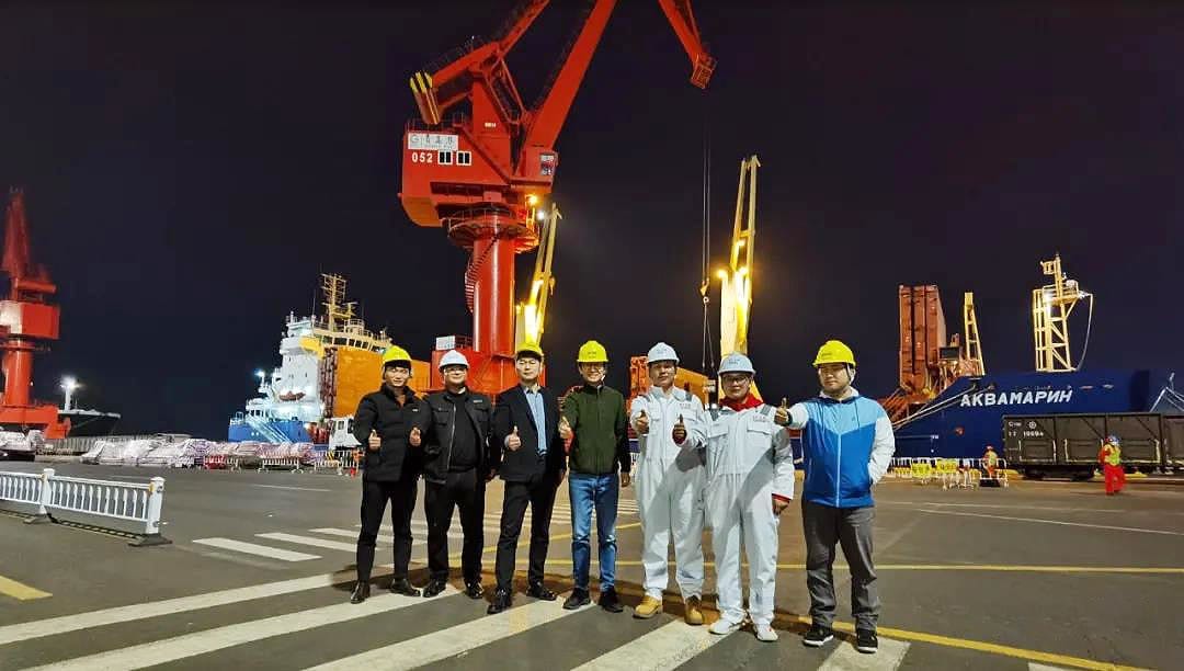 Shipment started at the port
