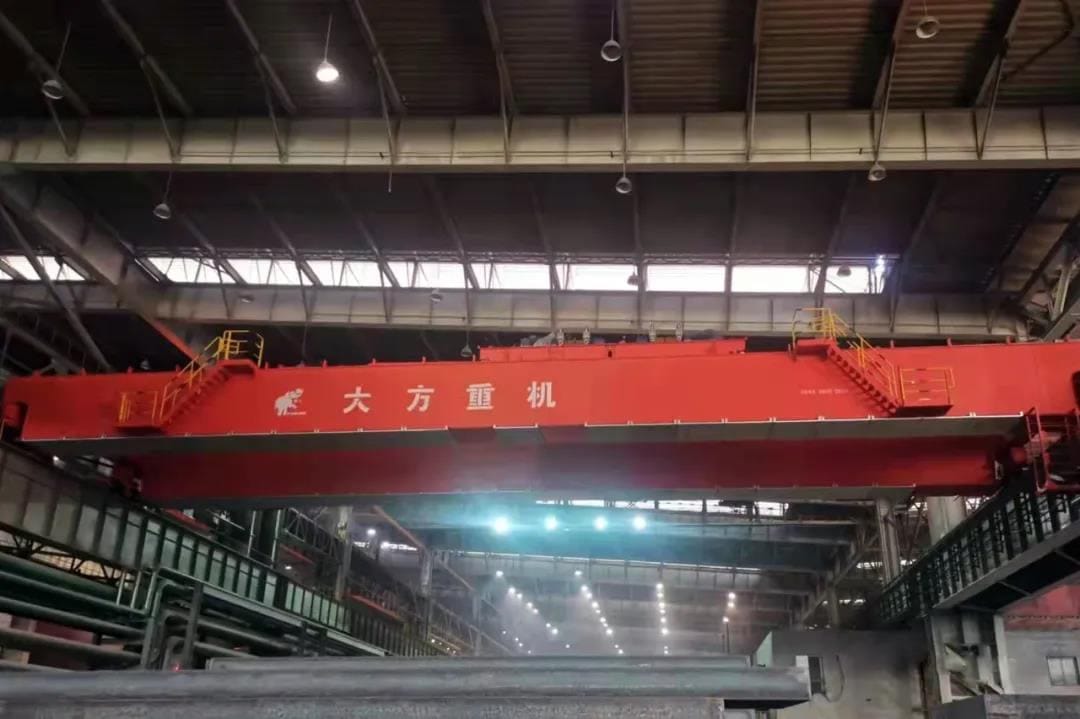 YB3535t slab clamp crane
