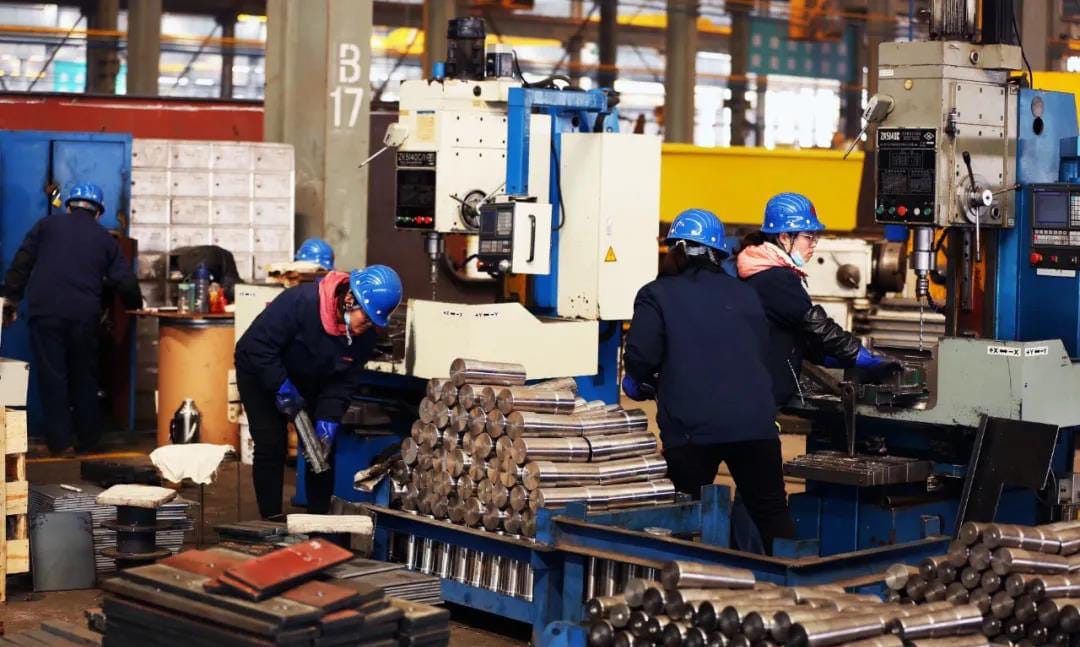 Dafang people who are fighting in the front line of production devote themselves to their own work and strive to deliver a satisfactory answer to customers4