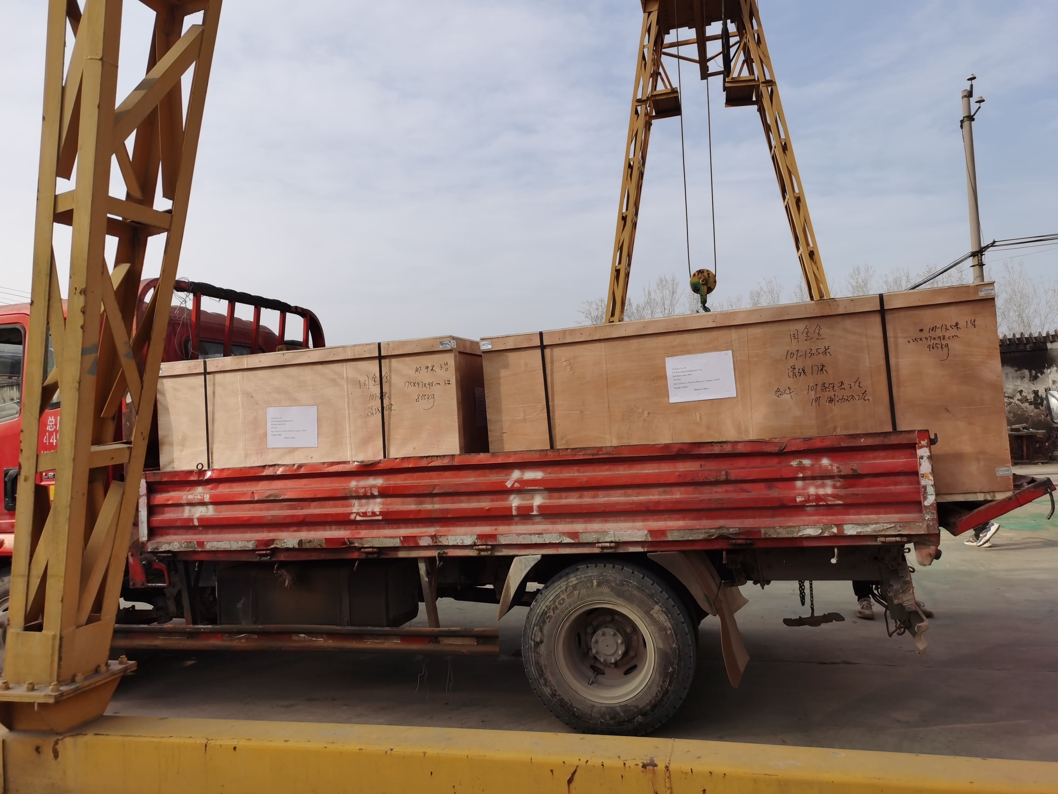 Hoist transport